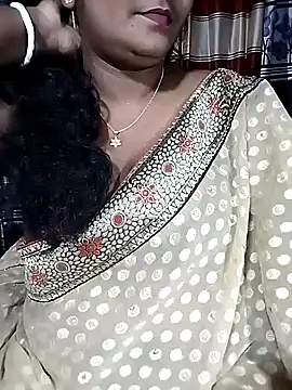 Snapshot of YERY_HOT chatting on October 11, 2025, 6:09 pm YERY HOT online show from October 11, 2025, 6:09 pm