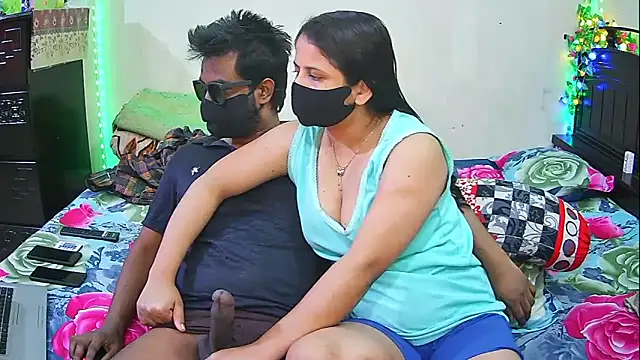 Hot Nila online show from February 18, 2026, 3:59 am