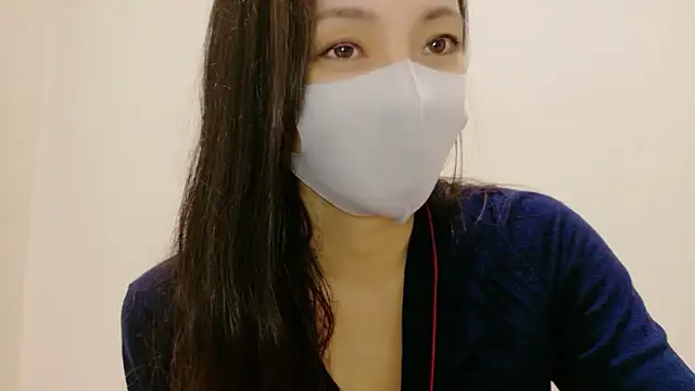 Snapshot of Mary-JP chatting on October 8, 2025, 10:28 am Mary-JP online show from October 8, 2025, 10:28 am