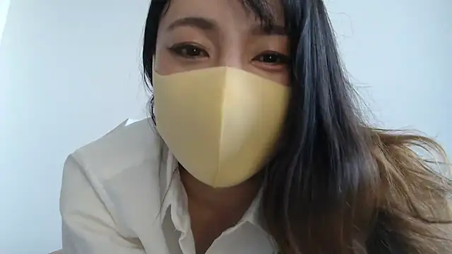 Snapshot of Mary-JP chatting on February 7, 2025, 4:16 am Mary-JP online show from February 7, 2025, 4:16 am