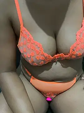 Snapshot of Mariaapimentinha chatting on April 4, 2026, 10:11 am Mariaapimentinha online show from April 4, 2026, 10:11 am