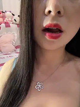 SSSniang- online show from November 11, 2025, 12:33 pm