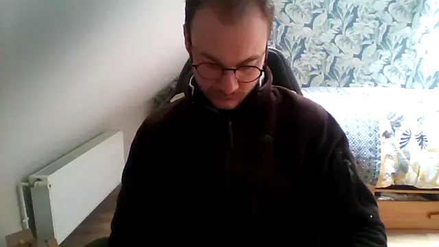 Snapshot of coquin5995 chatting on March 11, 2025, 3:45 pm coquin5995 online show from March 11, 2025, 3:45 pm