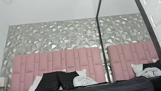 nayara macherano online show from November 18, 2025, 12:08 pm