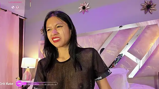 nayara macherano online show from October 8, 2025, 11:56 am