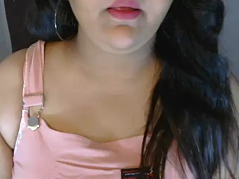 Jenny lovee online show from April 26, 2026, 2:36 pm