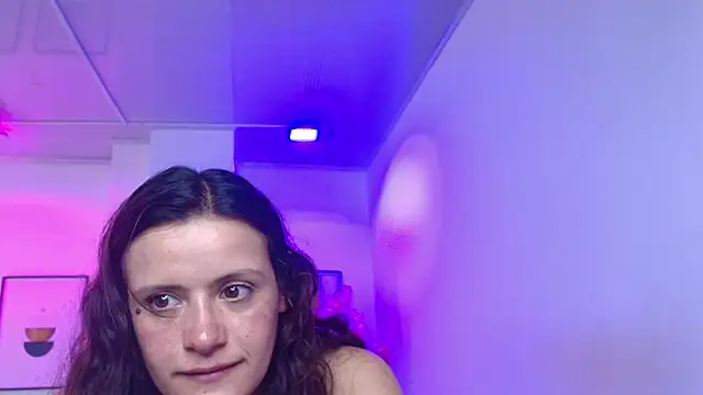 Arianna sweeet online show from March 27, 2026, 8:26 am