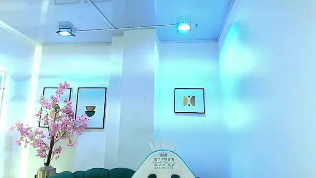 Arianna sweeet online show from November 27, 2025, 3:29 am