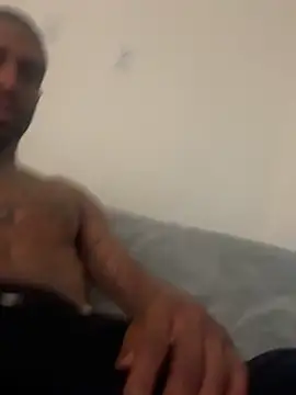 Snapshot of mileshighclub420 chatting on March 17, 2025, 1:35 am mileshighclub420 online show from March 17, 2025, 1:35 am