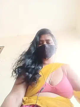 Snapshot of Lucky-Deepthi chatting on June 2, 2026, 7:52 am Lucky-Deepthi online show from June 2, 2026, 7:52 am