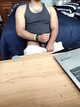 Snapshot of pitorico_bb chatting on January 6, 2026, 5:06 pm pitorico bb online show from January 6, 2026, 5:06 pm