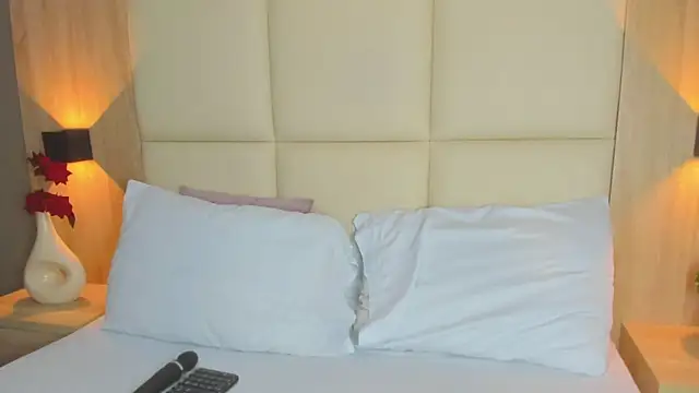 antonella cutie  online show from April 17, 2026, 12:19 pm