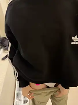 Snapshot of Alexandria_Balenciaga chatting on February 4, 2025, 1:13 am Alexandria Balenciaga online show from February 4, 2025, 1:13 am