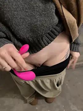 Snapshot of Alexandria_Balenciaga chatting on January 20, 2025, 10:15 pm Alexandria Balenciaga online show from January 20, 2025, 10:15 pm