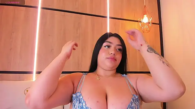 Snapshot of ashlyn_parker chatting on September 15, 2025, 7:14 pm ashlyn parker online show from September 15, 2025, 7:14 pm