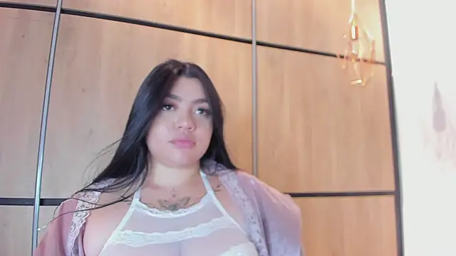 ashlyn parker online show from March 4, 2026, 9:55 pm