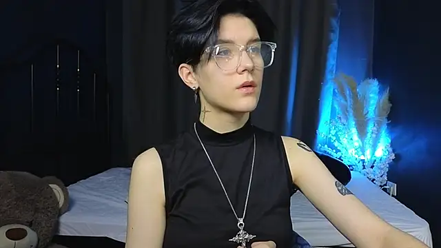 Hyeon Jin online show from March 12, 2025, 1:51 pm