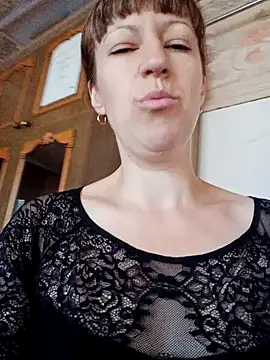 Snapshot of Calibers2932 chatting on September 14, 2025, 8:15 am Calibers2932 online show from September 14, 2025, 8:15 am