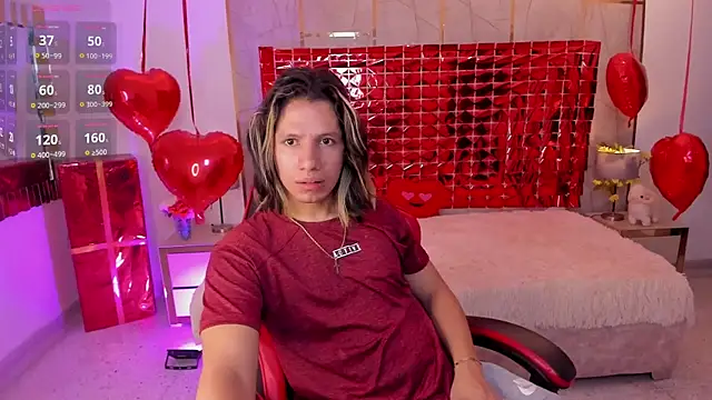 TylerBloom online show from February 5, 2026, 1:29 pm