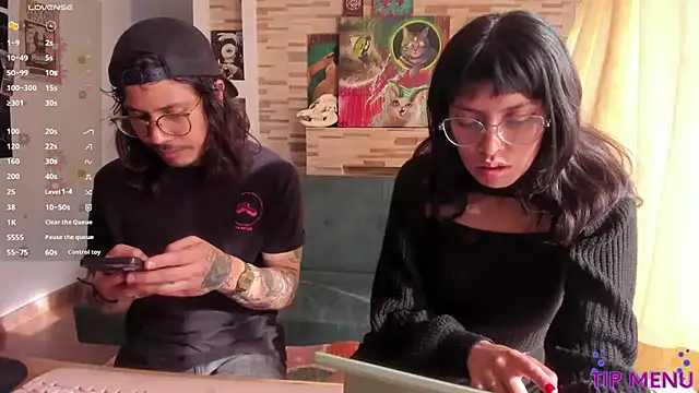 Snapshot of shamelesss_ chatting on October 28, 2025, 8:41 pm shamelesss online show from October 28, 2025, 8:41 pm