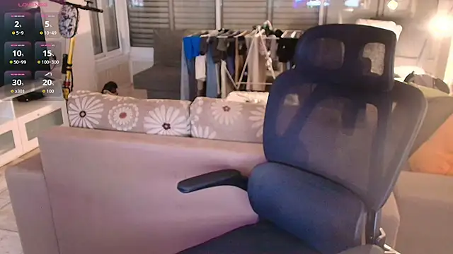 todddantes25 online show from April 23, 2026, 1:23 am