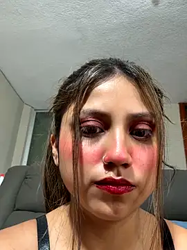 Snapshot of Adrianisx chatting on November 10, 2025, 3:22 am Adrianisx online show from November 10, 2025, 3:22 am