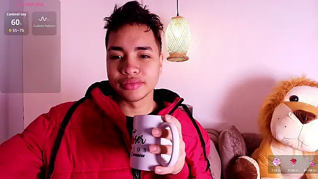 Snapshot of AlecLightwood_ chatting on December 18, 2025, 5:45 am AlecLightwood online show from December 18, 2025, 5:45 am