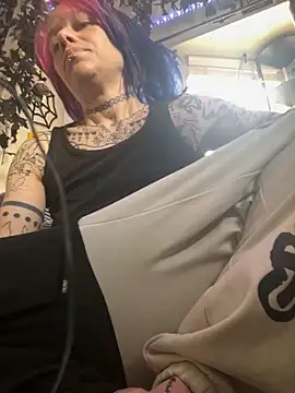 trashbrat online show from May 20, 2026, 9:34 pm