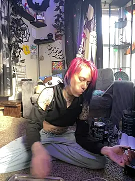 trashbrat online show from April 15, 2026, 11:05 pm