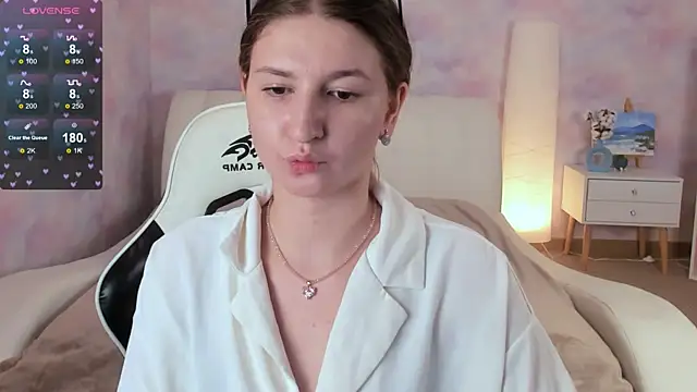 Katty Bacchus online show from February 18, 2025, 2:16 pm