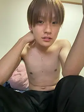 Snapshot of riku38777 chatting on November 2, 2025, 3:17 pm riku38777 online show from November 2, 2025, 3:17 pm