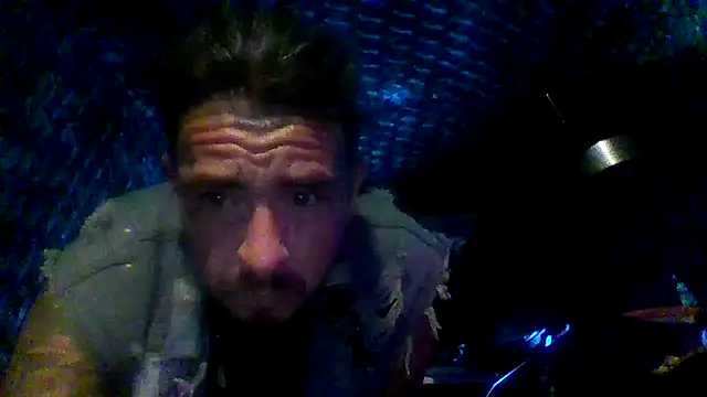 justthetip4209 online show from June 15, 2026, 3:07 am