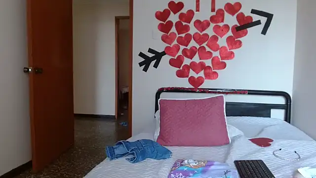 marilynbeautifullyhairy online show from February 13, 2025, 2:20 pm