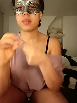 Snapshot of h4cDesy chatting on January 22, 2025, 8:49 pm h4cDesy online show from January 22, 2025, 8:49 pm