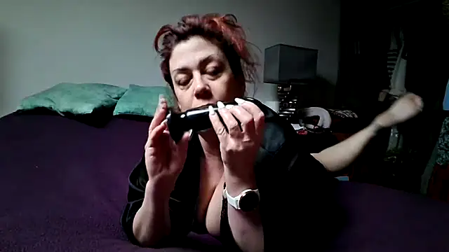 Snapshot of sweetinside_ chatting on February 10, 2025, 2:05 pm sweetinside online show from February 10, 2025, 2:05 pm