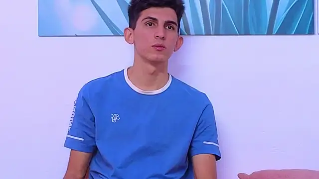 Snapshot of Ana_and_Leo chatting on September 9, 2025, 12:03 pm Ana and Leo online show from September 9, 2025, 12:03 pm