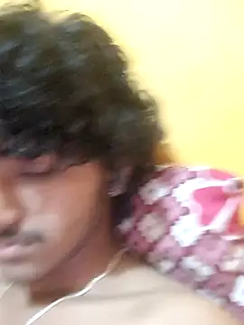 Snapshot of CosmicEmuu chatting on February 3, 2025, 6:17 pm CosmicEmuu online show from February 3, 2025, 6:17 pm