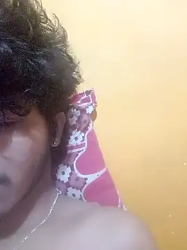 Snapshot of CosmicEmuu chatting on October 11, 2025, 2:07 pm CosmicEmuu online show from October 11, 2025, 2:07 pm