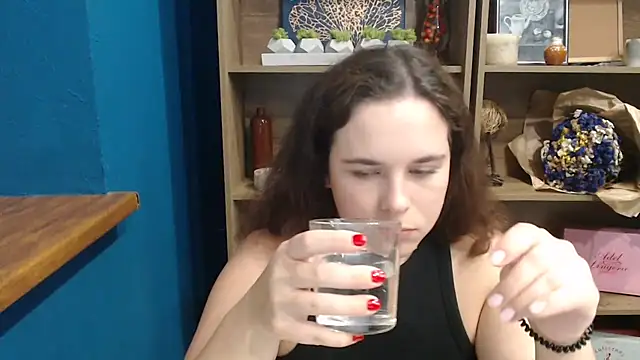 Snapshot of mini_girly chatting on September 24, 2025, 1:17 pm mini girly online show from September 24, 2025, 1:17 pm