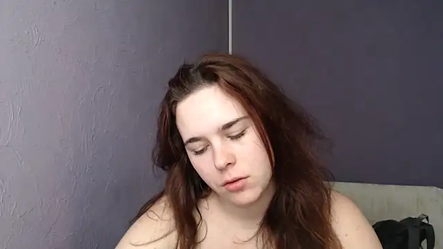 Snapshot of mini_girly chatting on February 27, 2025, 11:17 am mini girly online show from February 27, 2025, 11:17 am