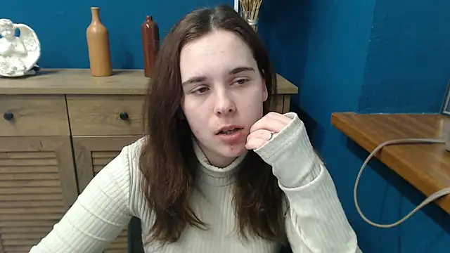 Snapshot of mini_girly chatting on March 21, 2025, 12:39 pm mini girly online show from March 21, 2025, 12:39 pm