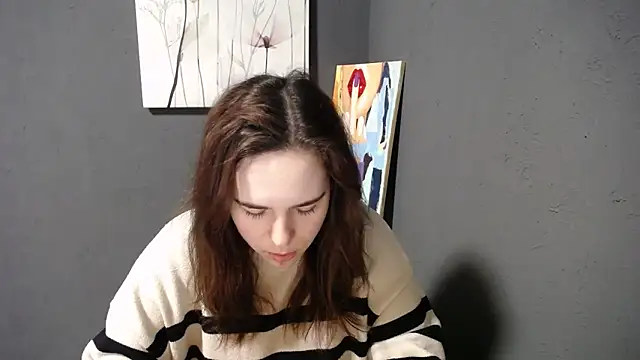 Snapshot of mini_girly chatting on March 20, 2025, 7:25 am mini girly online show from March 20, 2025, 7:25 am