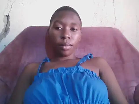 Hotdaily04 online show from May 12, 2026, 8:21 am