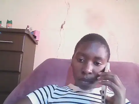 Hotdaily04 online show from May 27, 2026, 7:38 am