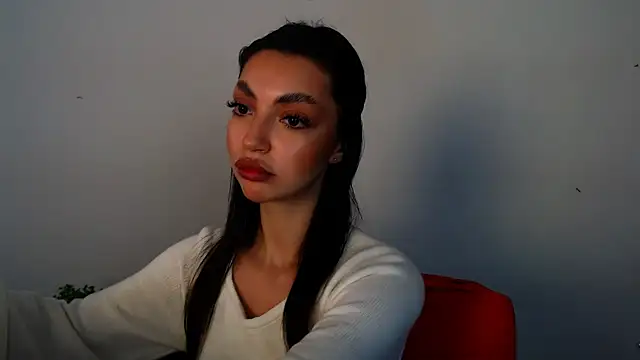 Lexi Jous online show from June 19, 2026, 10:21 am