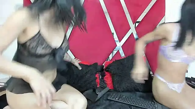 Snapshot of angelehtx2 chatting on February 27, 2025, 1:28 pm angelehtx2 online show from February 27, 2025, 1:28 pm