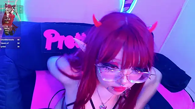 Snapshot of LaytonBox chatting on March 18, 2025, 7:12 am LaytonBox online show from March 18, 2025, 7:12 am