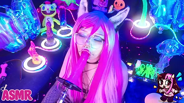 LaytonBox online show from February 16, 2026, 1:43 pm