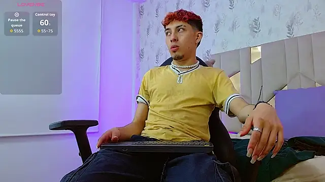 Axel tay online show from September 28, 2025, 3:46 am