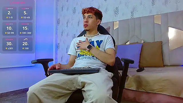 Axel tay online show from October 4, 2025, 3:41 am